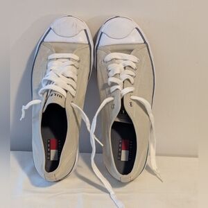 Tommy Hilfiger Beige Canvas Shoes. Lace Up. Size 10M . Men's. GUC.